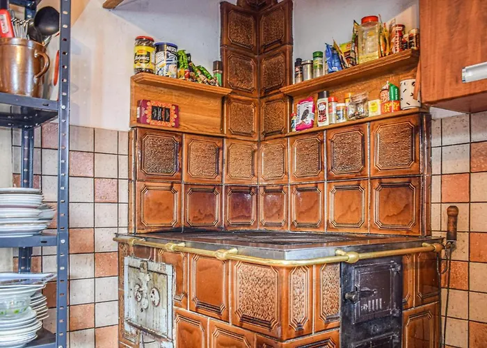 5 Bedroom Gorgeous In Swierzno